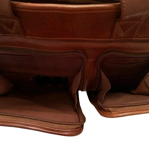 Wilsons Leather Rich Brown Men's Briefcase - Picture 7 of 8